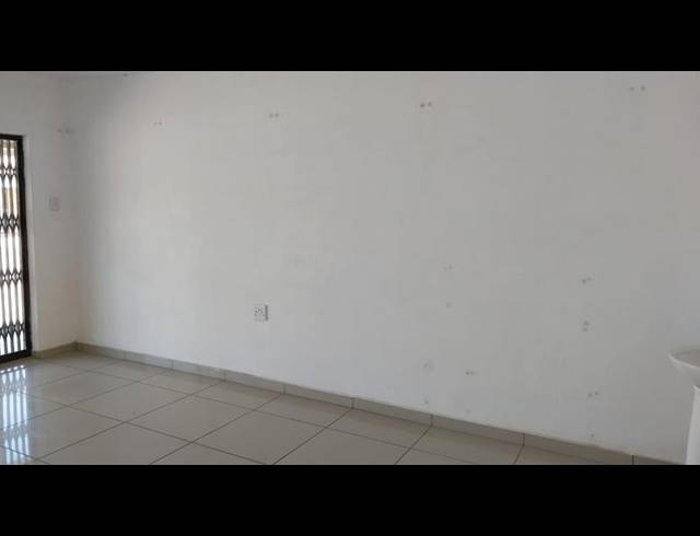 BUSINESS PROPERTY TO RENT IN GREENHILLS